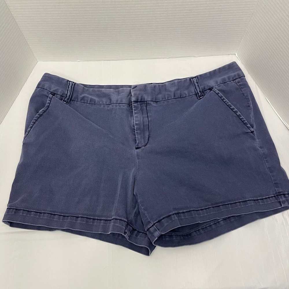 Caslon blue cotton twill shorts size 16P with 5in inseam
